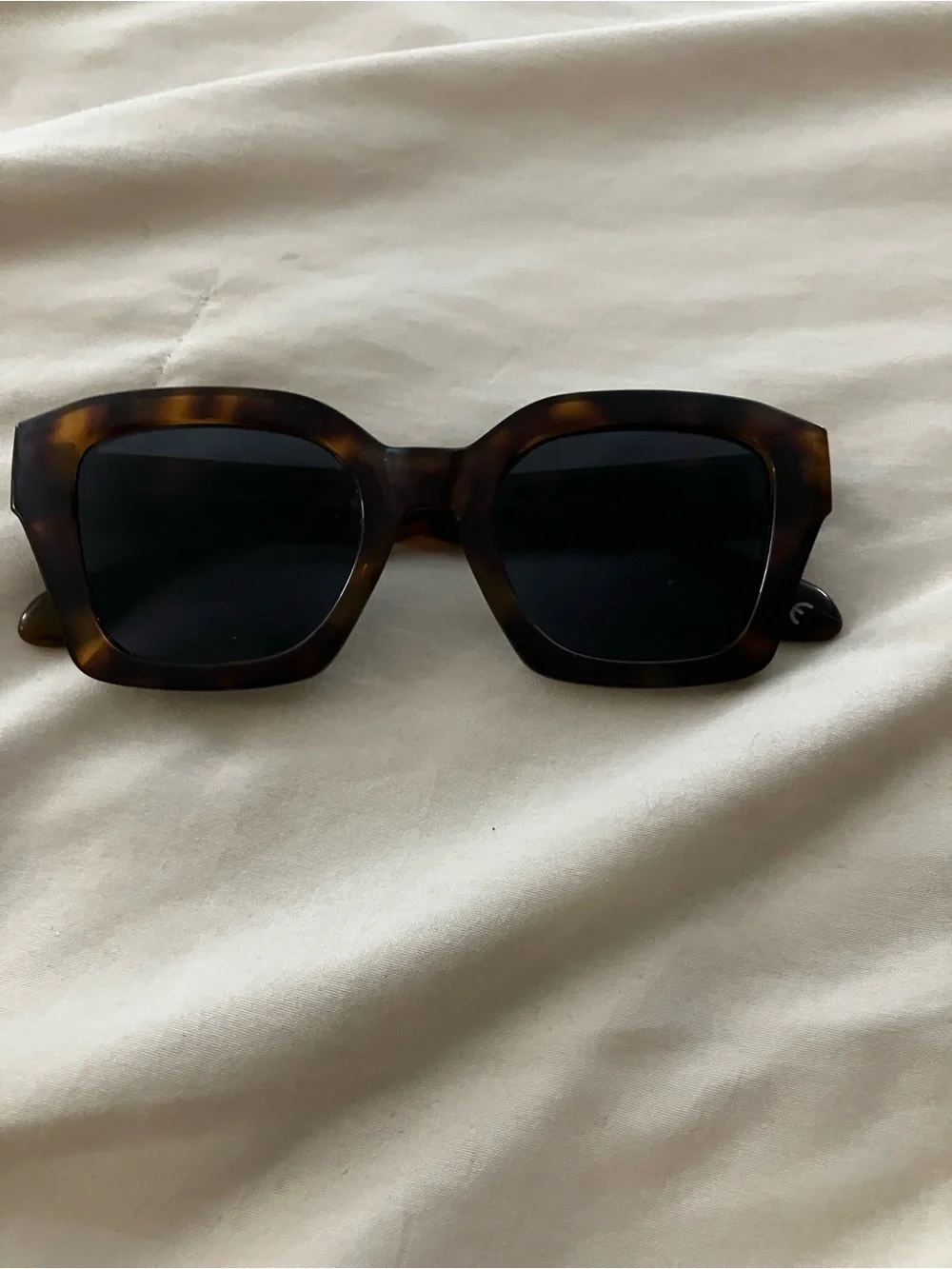 French Connection Women's Sunglasses Tortoise Shell Square Frame DG1022 TRT